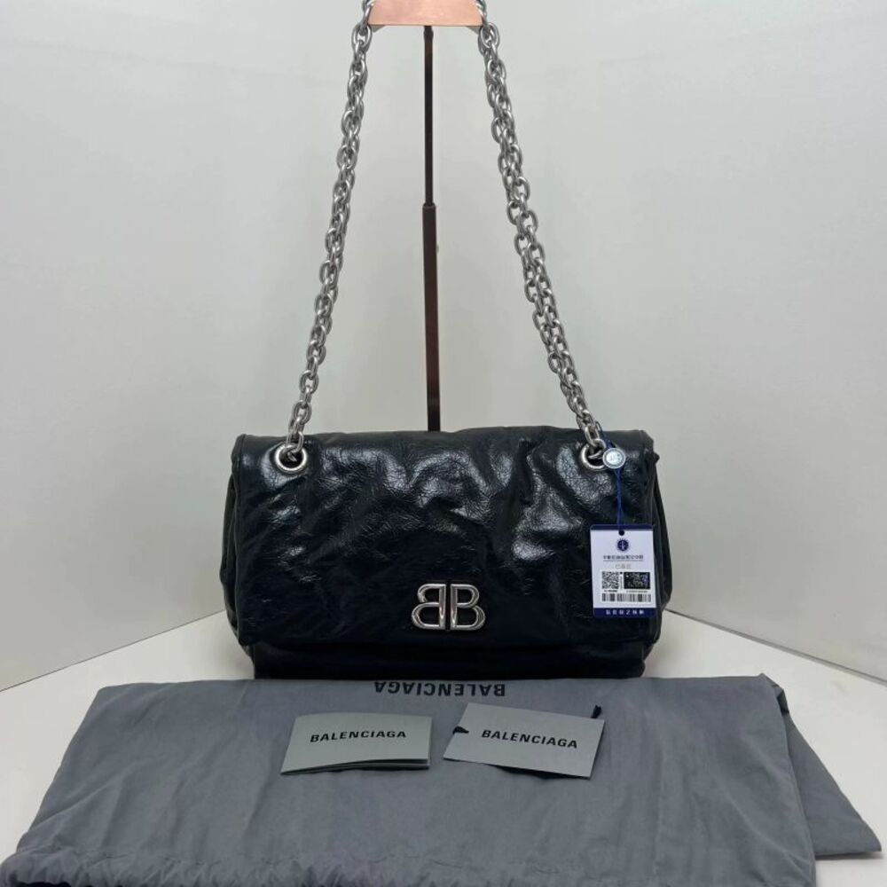 Balenciaga Women Pre-Loved Bag Very Good Condition